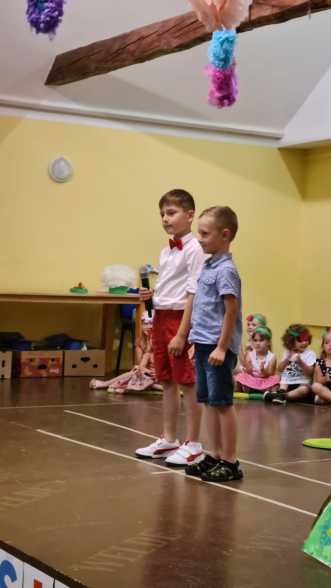 DONJI VIDOVEC Jučer su se mladi vrtićarci oprostili od teta i vrtića