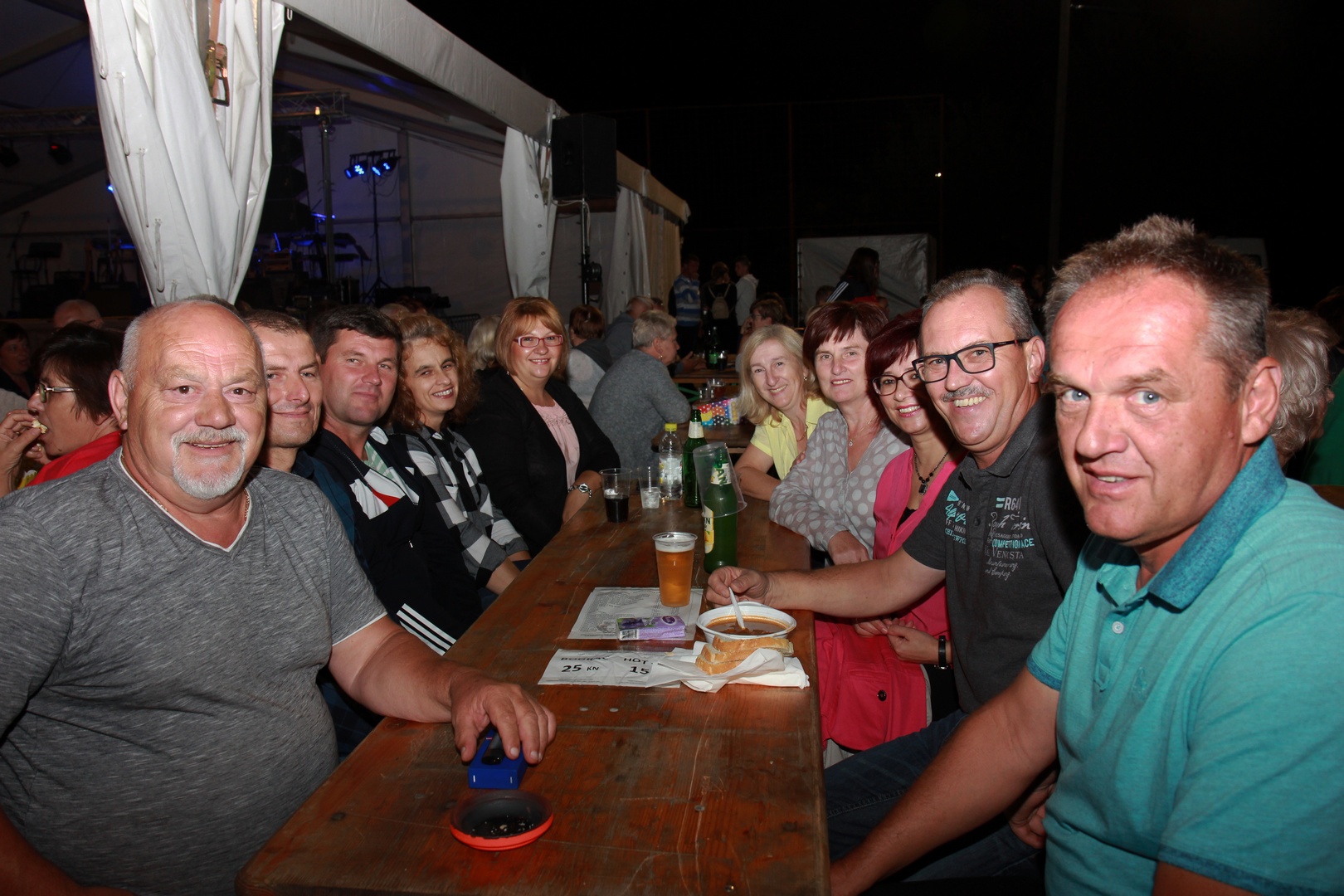 Jasmin Stavros u Vratišincu