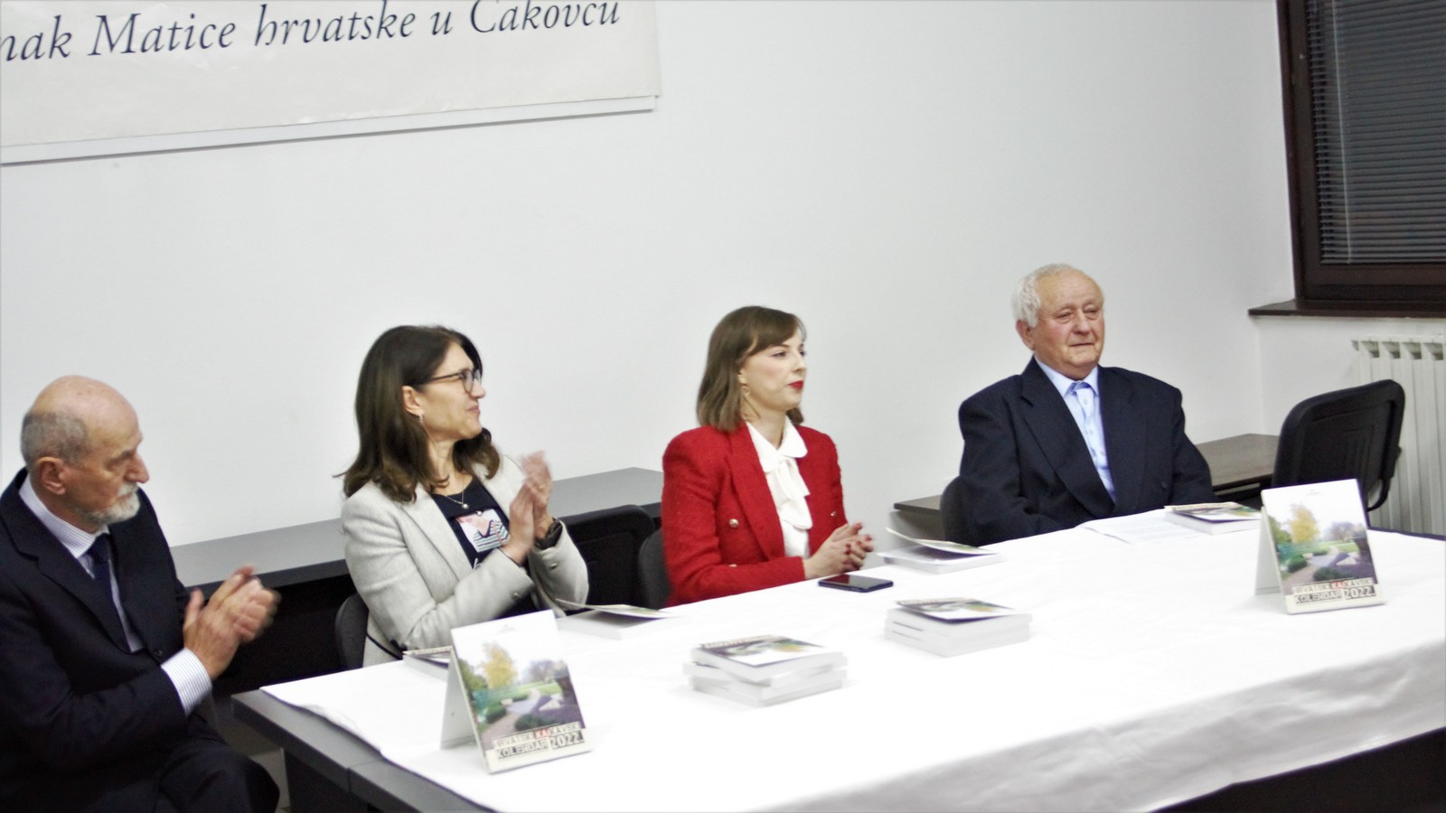 NA ČAK 400 STRANICA Predstavljen Hrvatski kajkavski kolendar 2021.