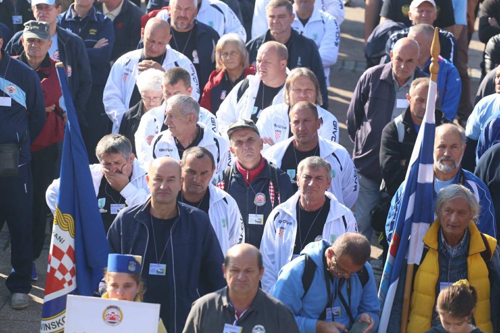 2198174310213070974185973406060