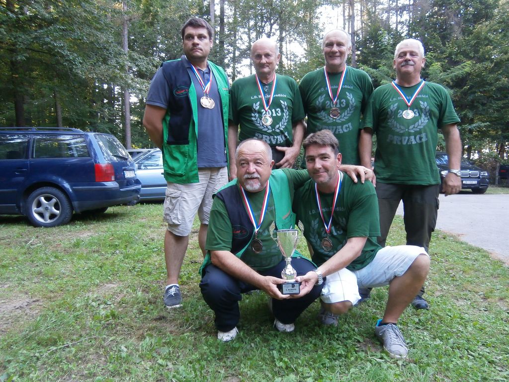 lovcivratisinski27507856