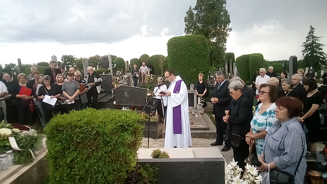 TRI MJESECA NAKON SMRTI Župljani se oprostili od omiljenog fra Antuna Jesenovića