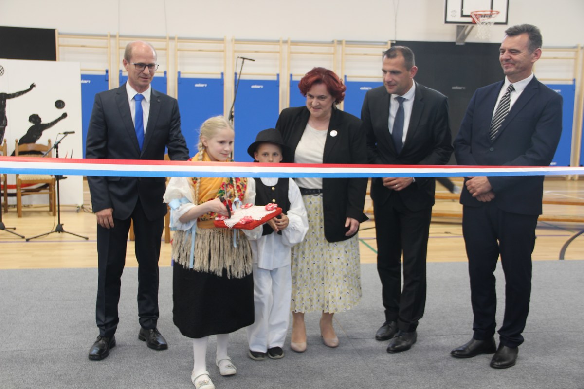 Svečano otvorena školska sportska dvorana u Goričanu