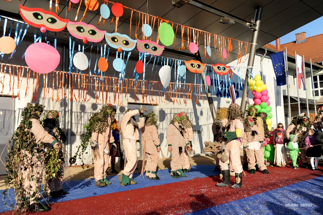 276411268dsc7010484373