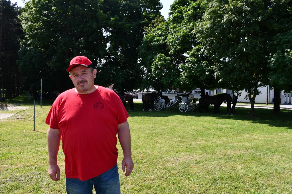 VIDEO I FOTO Međunarodno konjičko druženje okupilo brojne uzgajivače konja iz SZ Hrvatske te Slovenije i Austrije