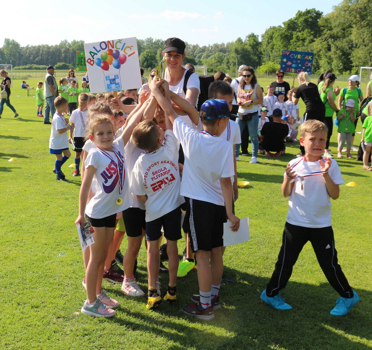 Turnir Dječjih vrtića u nogometu i druženju u Novakovcu