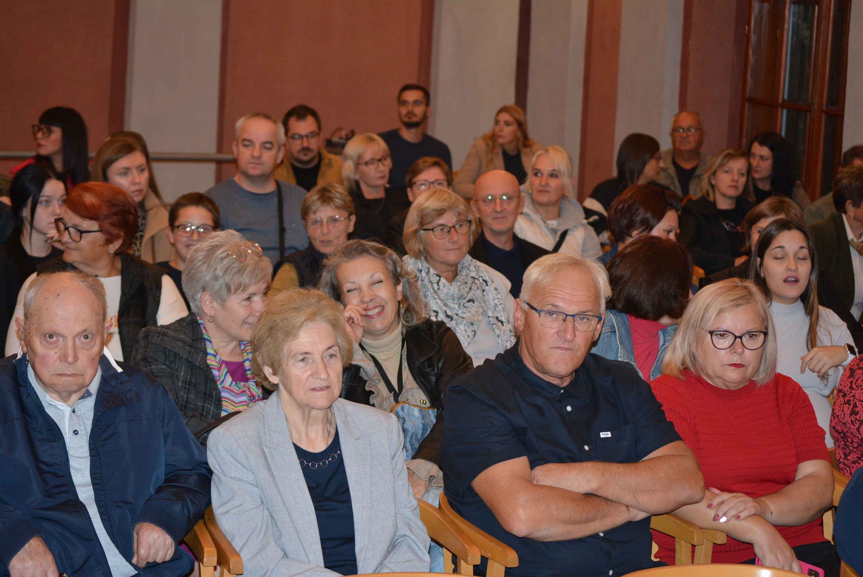 FOTO/VIDEO Divno glazbeno putovanje na godišnjem koncertu ženske vokalne skupine KUU ‘Veseli Međimurci’