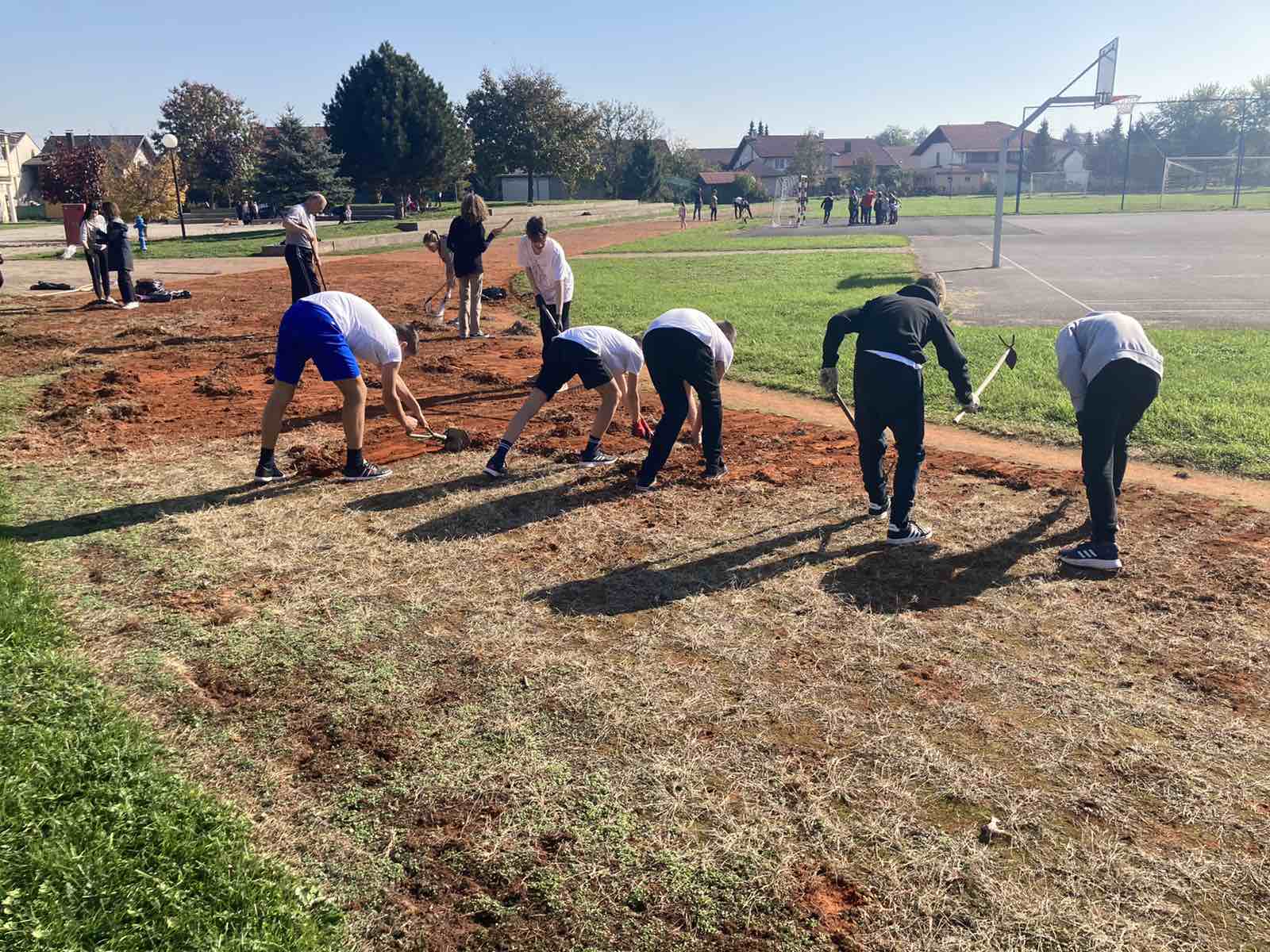 Uređenje atletske staze