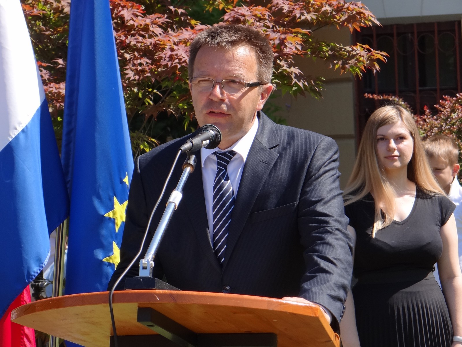 Ispred Učiteljskog fakulteta postavljena glazbena klupa posvećena međimurskoj popevki