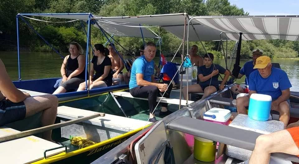 MNK Vidovski zlatari na spustu po Dravi