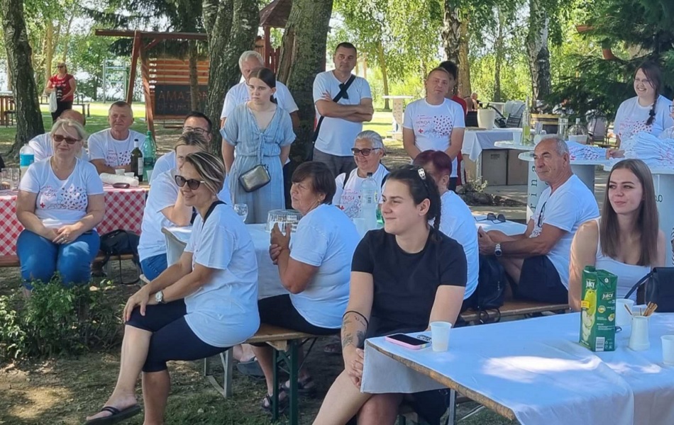 Održano druženje darivatelja krvi i volontera Crvenog križa