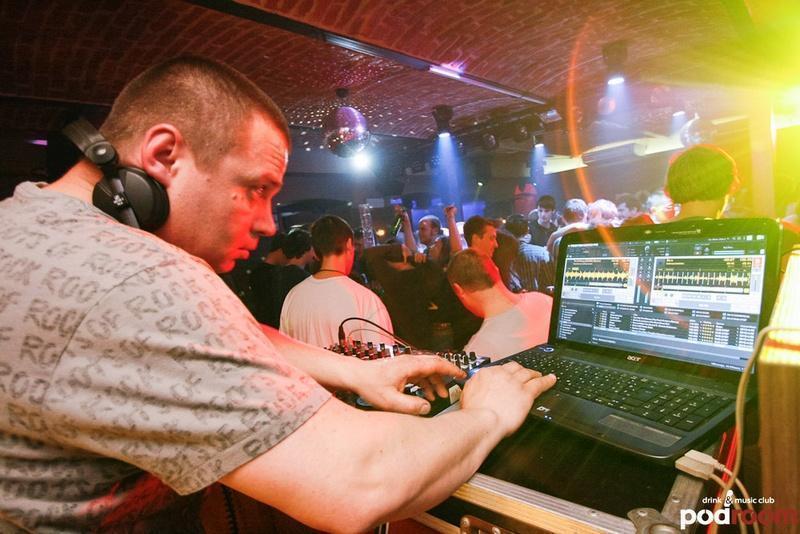 slika0008 Podroom (Subota, 30.3. – DJ Yapa)