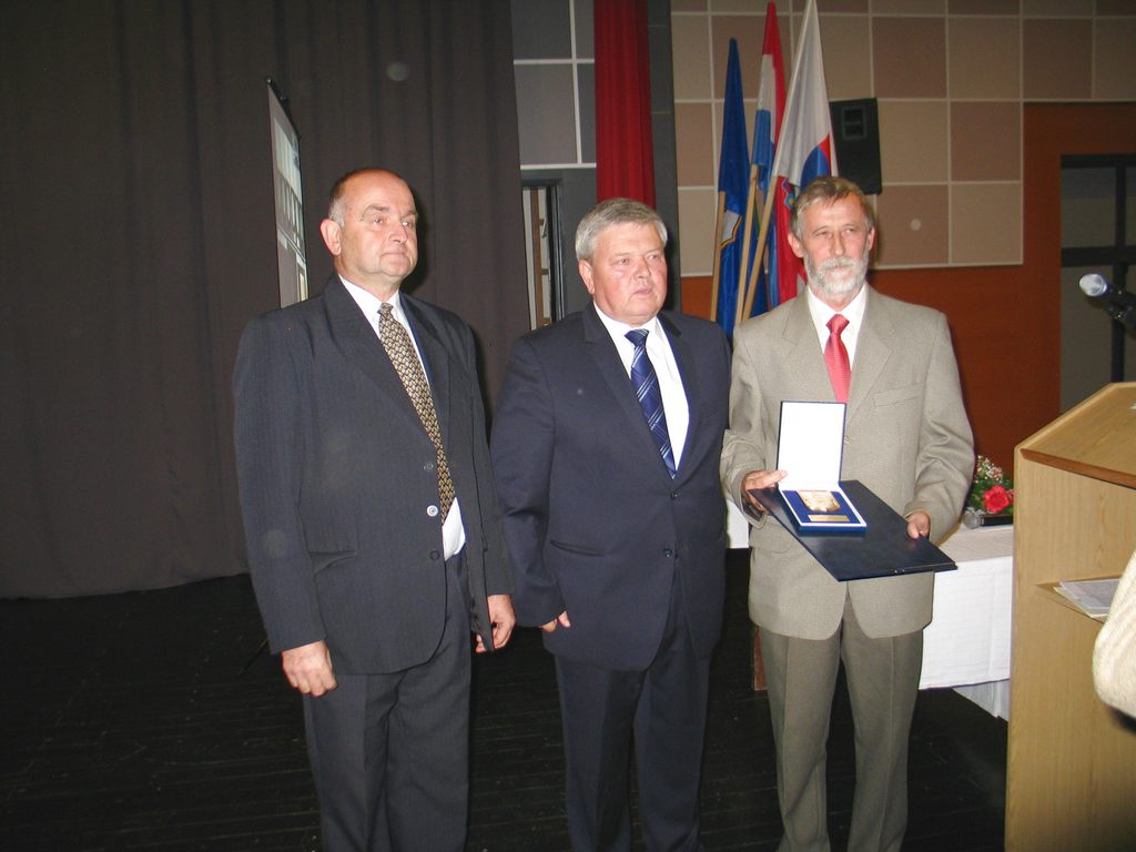 danikotoribe19602600