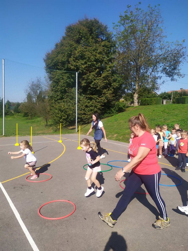 SPORT I DRUŽENJE Mališani iz vrtića ‘Maslačak’ uključili su se u obilježavanje Europskog tjedna sporta