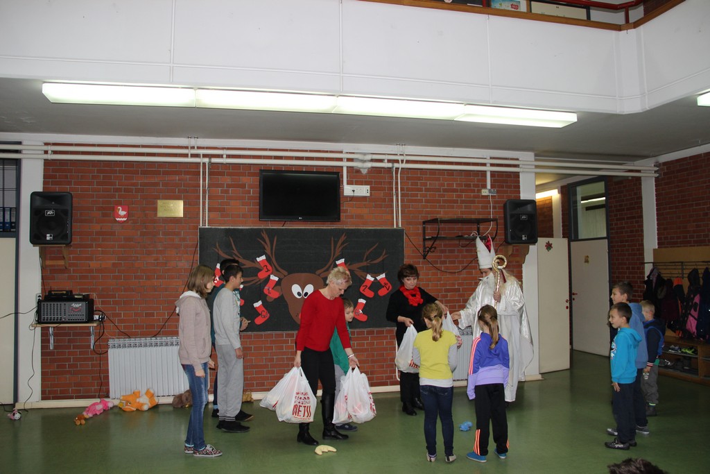 img6919183415