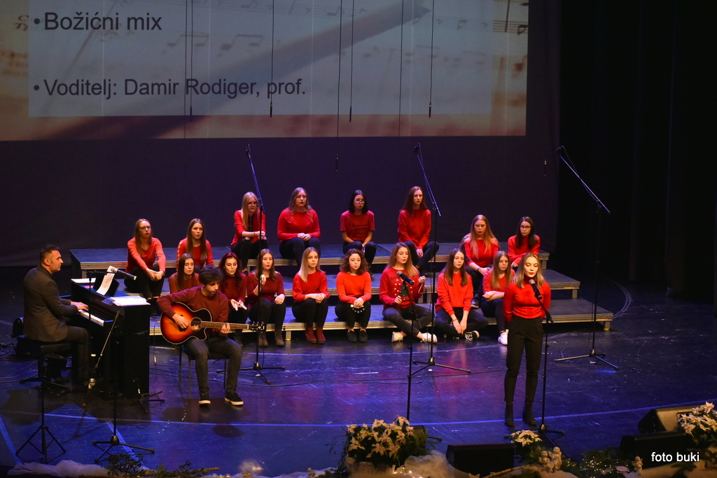 Gimnazija Josipa Slavenskog Čakovec