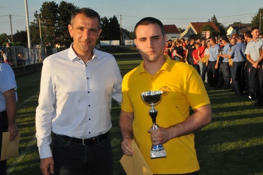 VELIKA FOTOGALERIJA Županijsko vatrogasno natjecanje za seniore u Čakovcu