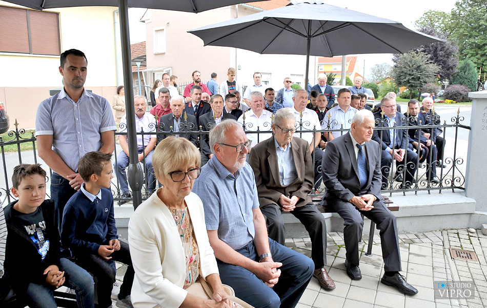 Mala Gospa u Hemuševcu