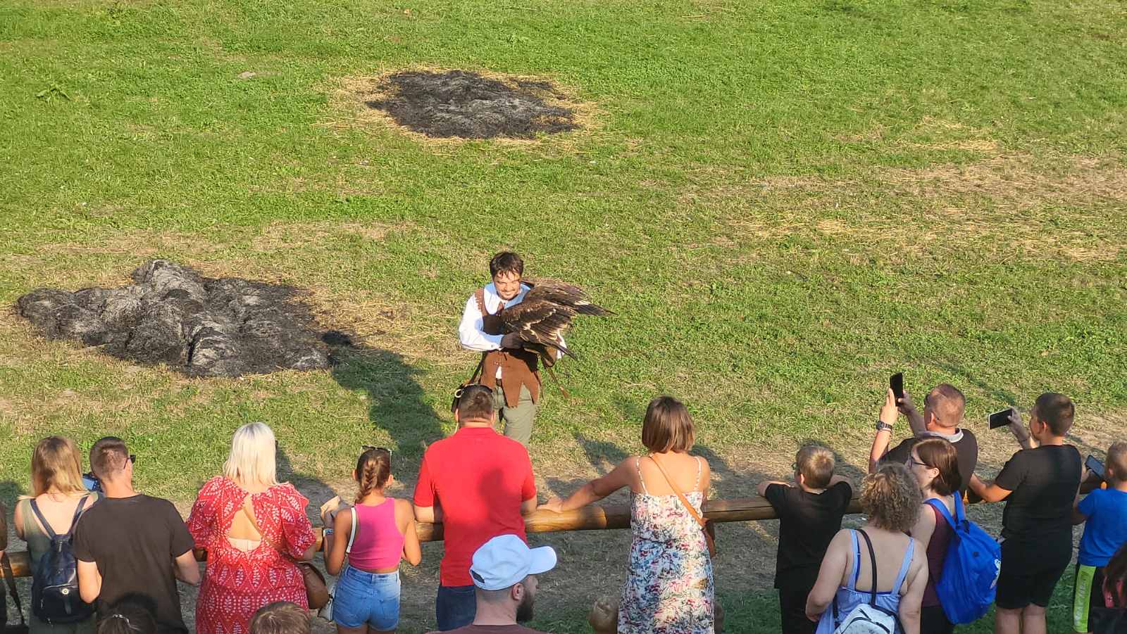 NA KOPRVNIČKIM BEDEMIMA Renesansni festival i ove godine privukao mnoštvo posjetitelja NA KOPRVNIČKIM BEDEMIMA Renesansni festival i ove godine privukao mnoštvo posjetitelja