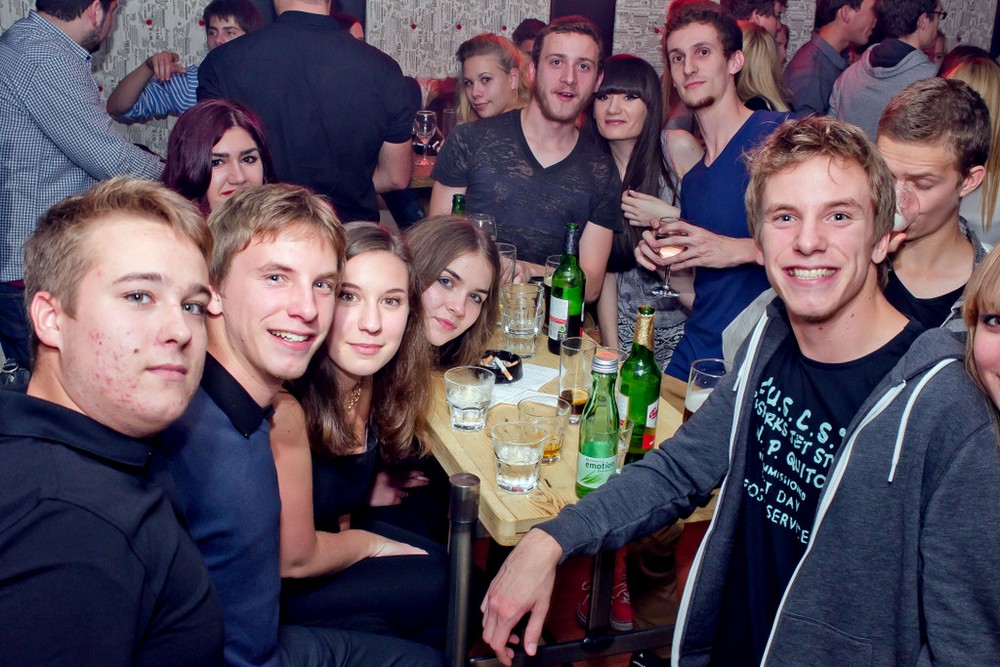 slika0006487607 16. rođendan Arcusa (Subota, 13.9.2014.) slika0006487607 16. rođendan Arcusa (Subota, 13.9.2014.)