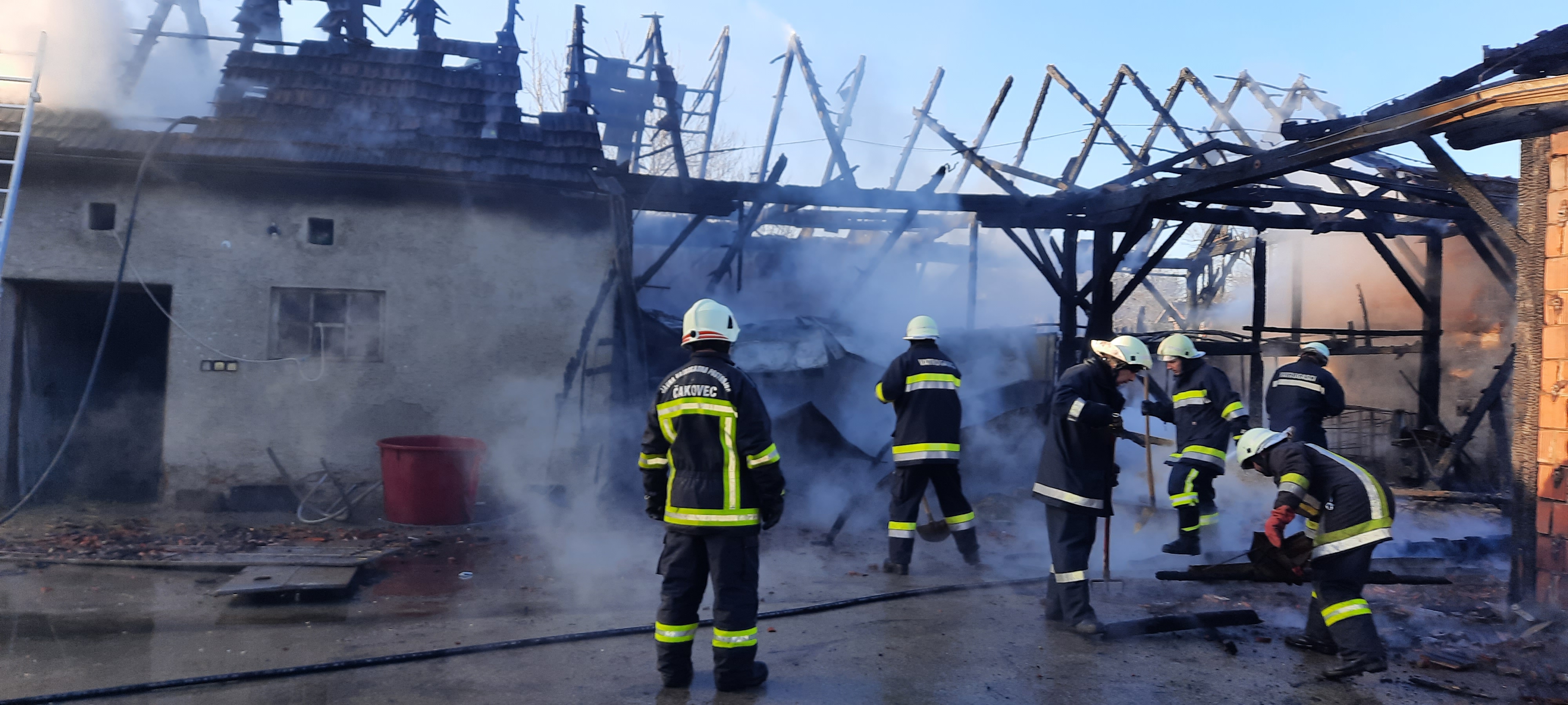 Požar na farmi u Hodošanu