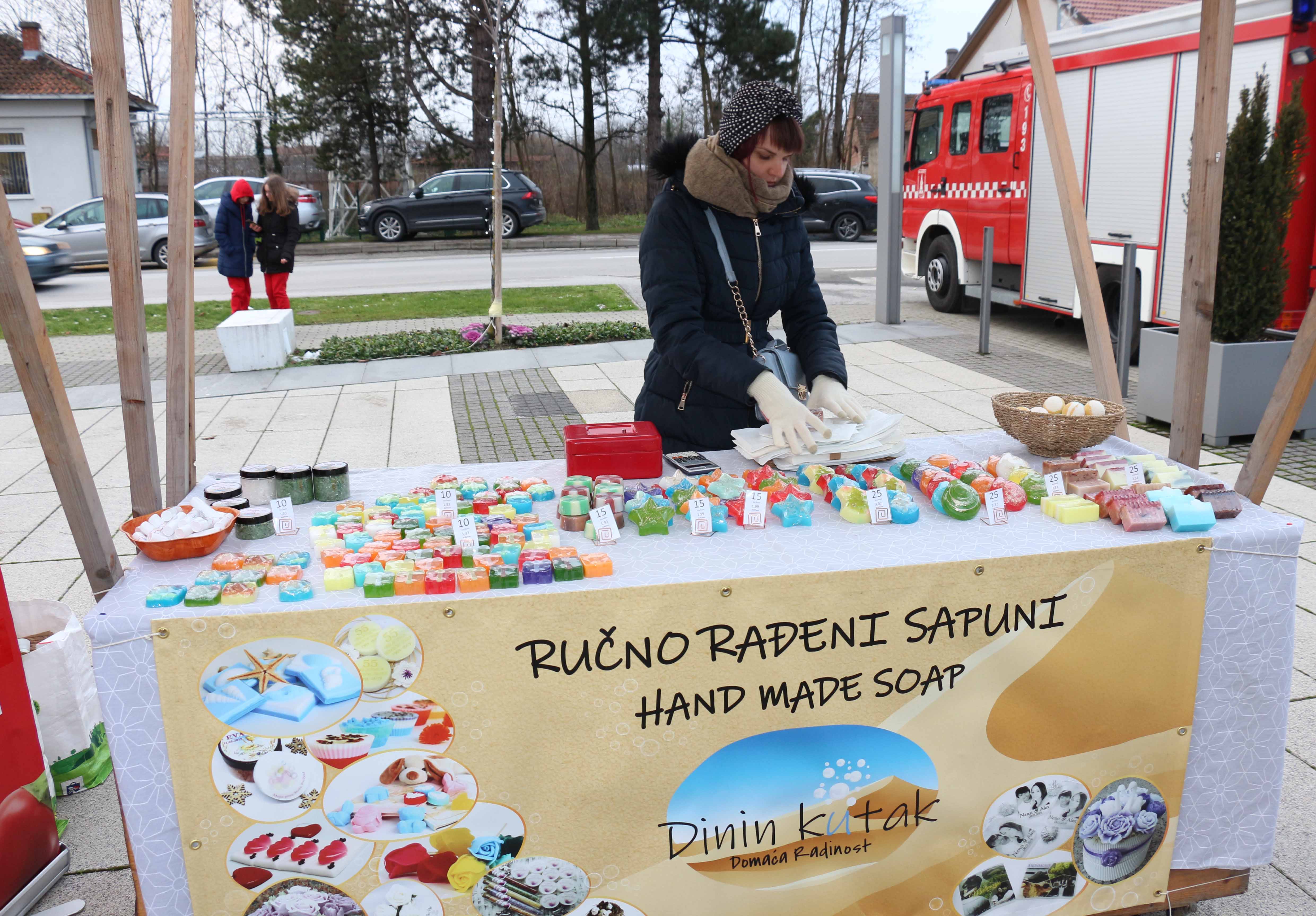 Božićni sajam u Maloj Subotici