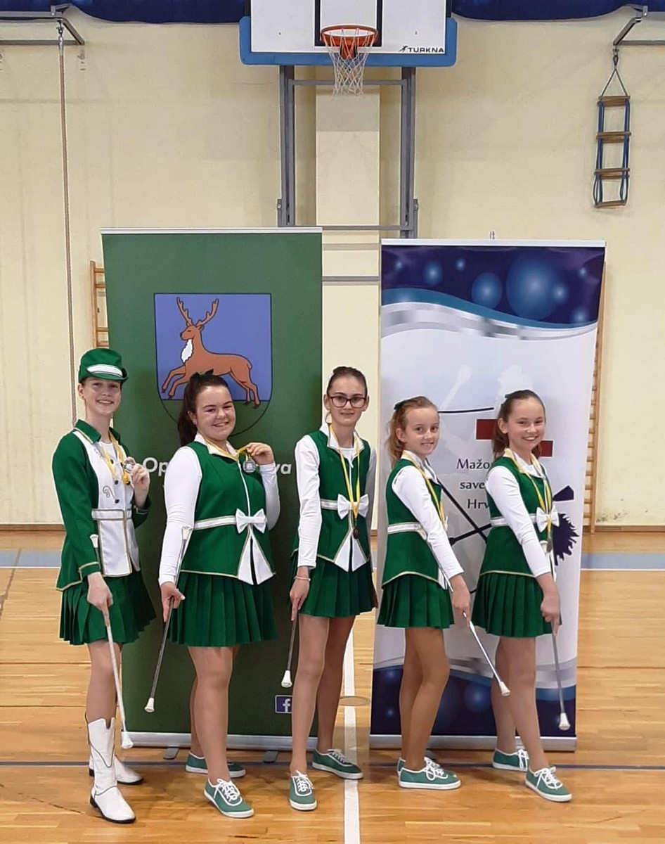 FOTO Na Božićnom mažoret turniru Nedelišćanke osvojile novi niz medalja