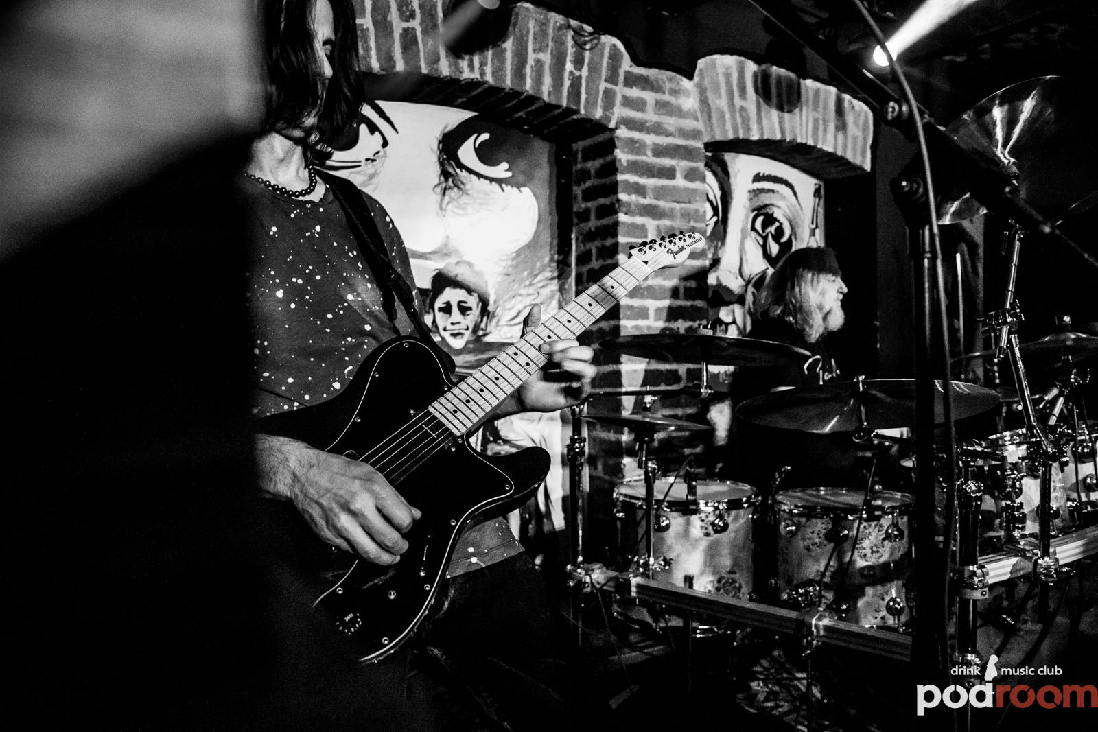 Crno Perje u Podroomu