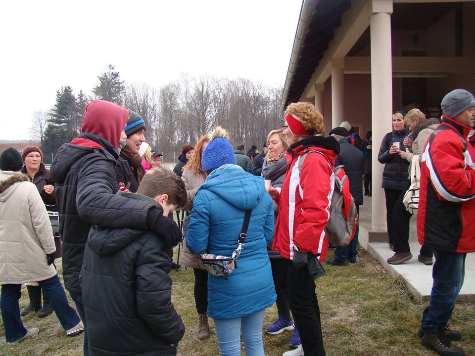 1255259980207216658873582550609