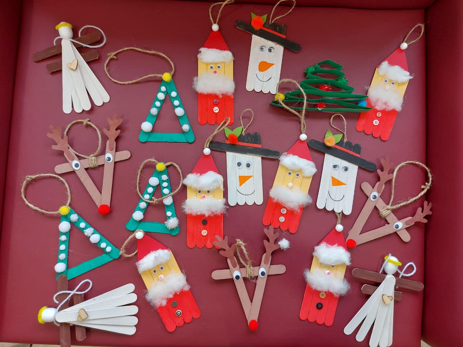 VRIJEME JE DARIVANJA Vrtićarci čakovečkoj pedijatriji darovali plišance za bolesnu djecu