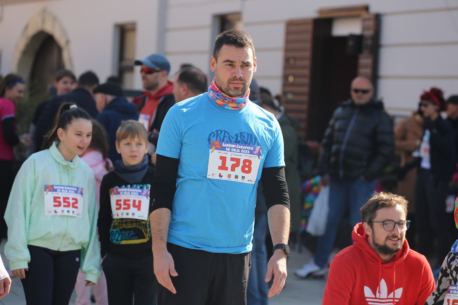 ”Šarenim čarapama do cilja”