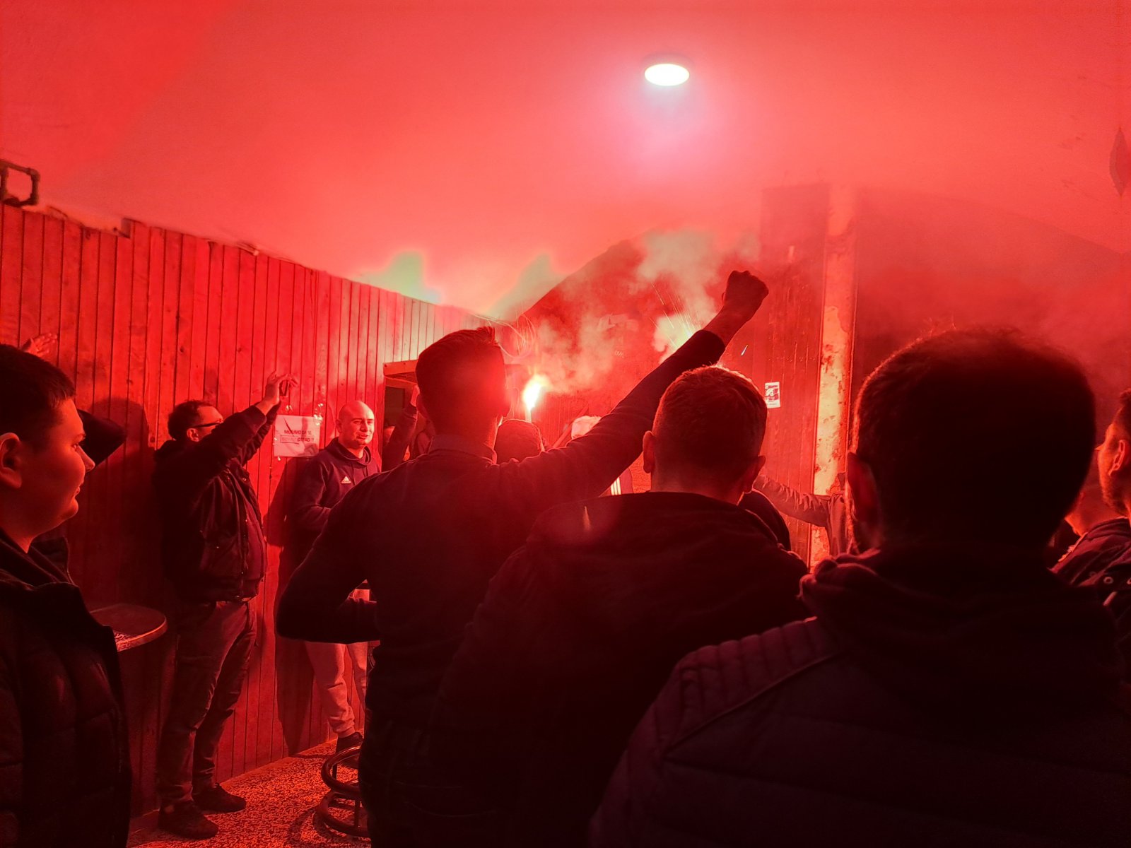 FOTO Donja Dubrava je u petak bila obojena u plavo