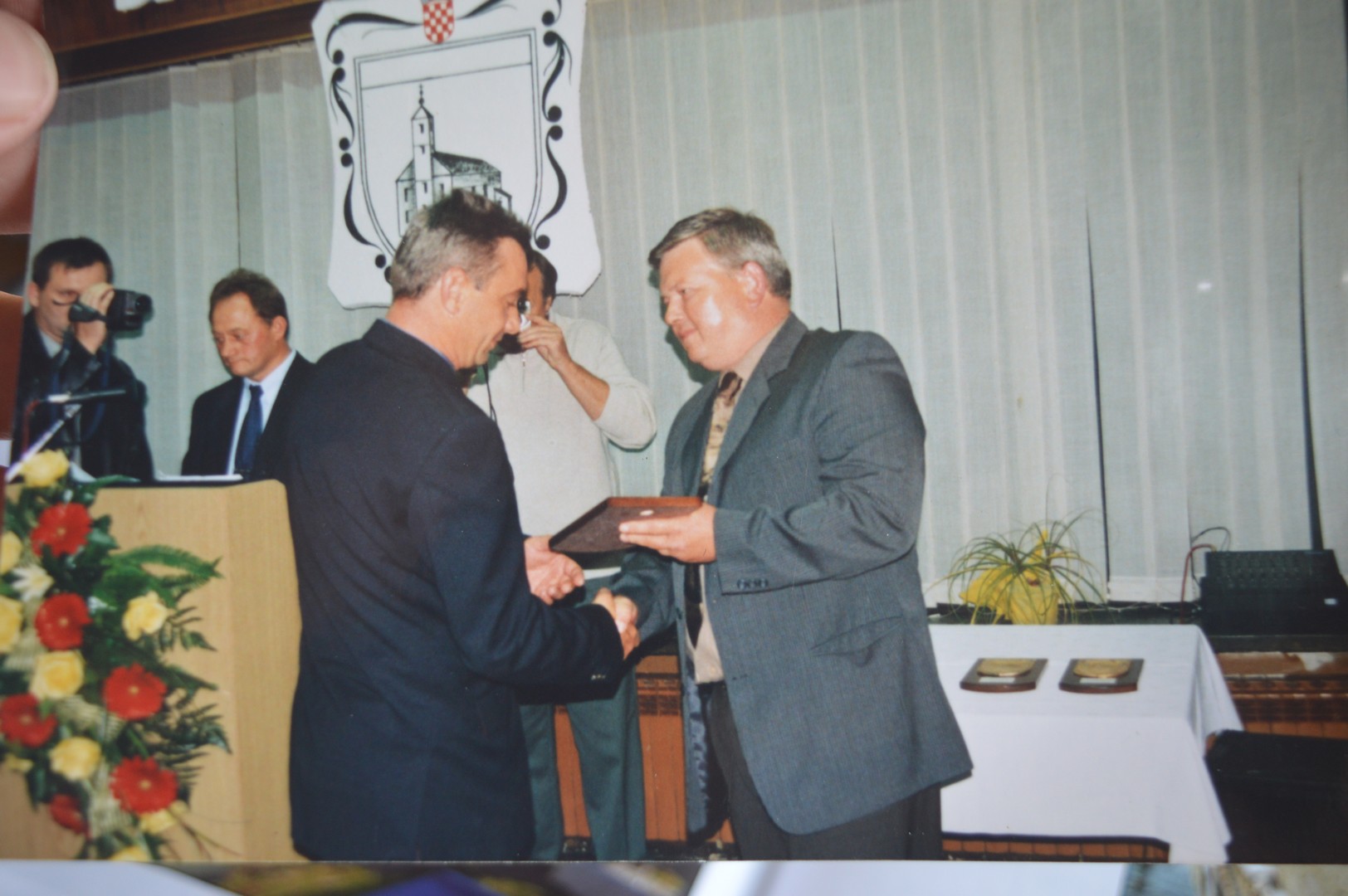 SAMIR NAĐ IZ KOTORIBE Na svoj rođendan dočekao slobodu domovine, a za kćerin rođendan vratio se iz Oluje SAMIR NAĐ IZ KOTORIBE Na svoj rođendan dočekao slobodu domovine, a za kćerin rođendan vratio se iz Oluje