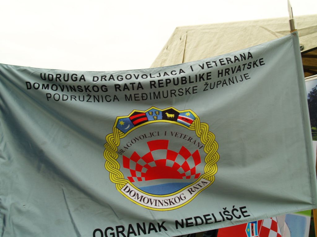 ozujak609896868