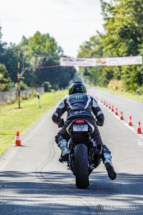 Utrka ubrzanja s motociklima u Goričanu
