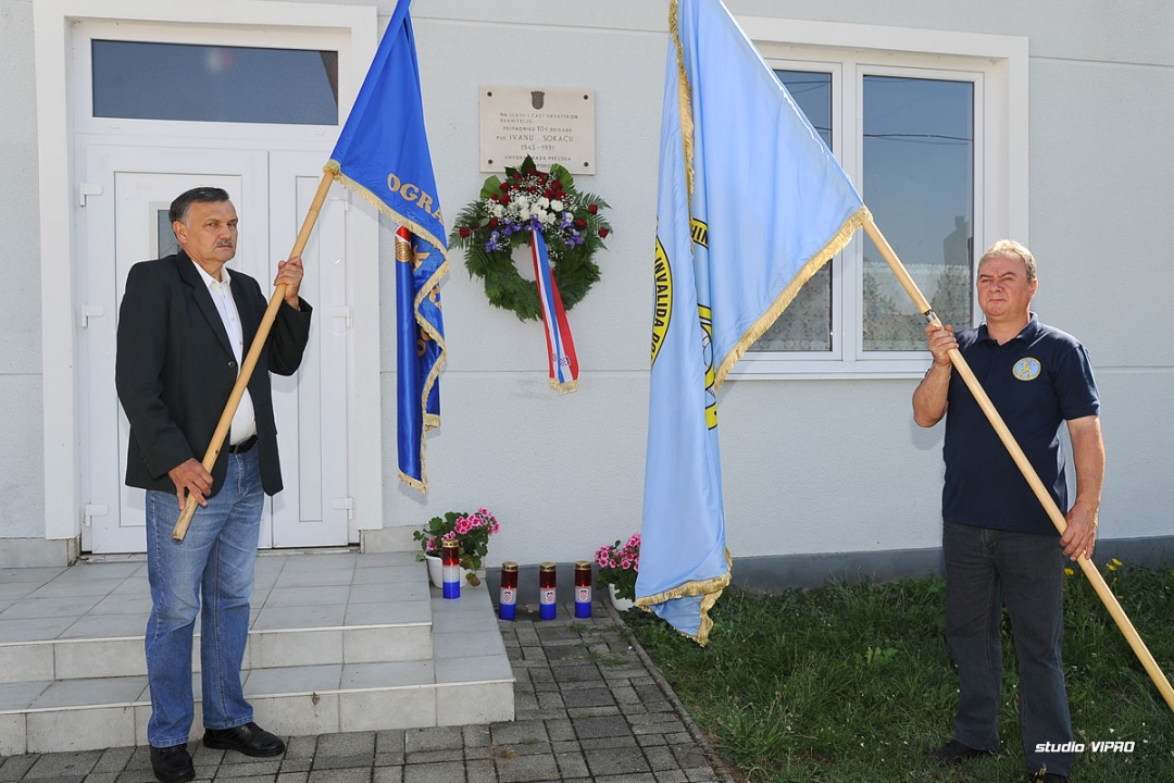 297412315dsc0905920836