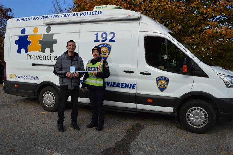 ČAKOVEC Na Jugu provedene preventivne aktivnosti usmjerene prema najugroženijim sudionicima u prometu ČAKOVEC Na Jugu provedene preventivne aktivnosti usmjerene prema najugroženijim sudionicima u prometu