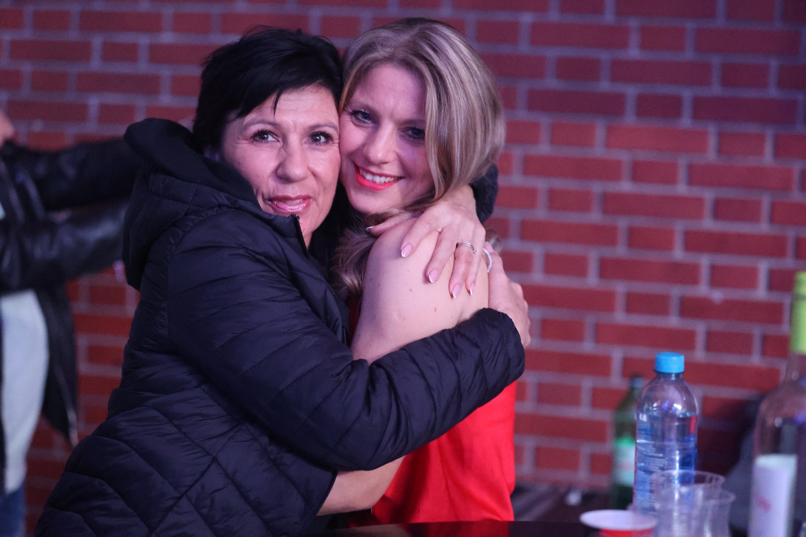 FOTO/VIDEO Grupa Magazin i Boban Rajović otjerali kišnu i tmurnu atmosferu iz Čakovca