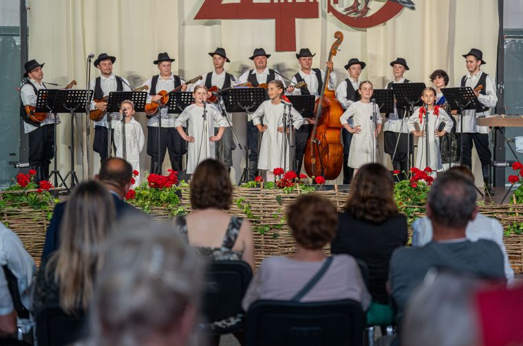 8.6.2024. – 40. smotra Međimurske popevke Nedelišće 2024_FB Media (104 of 149)