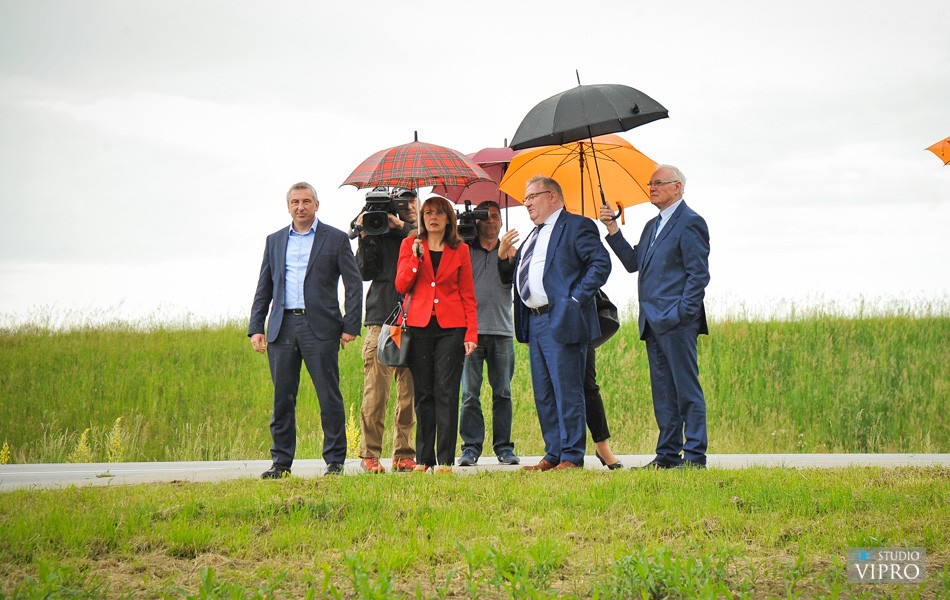 NA POTPISIVANJU UGOVORA I MINISTRI Kroz 18 mjeseci dvadesetak stanova u Prelogu