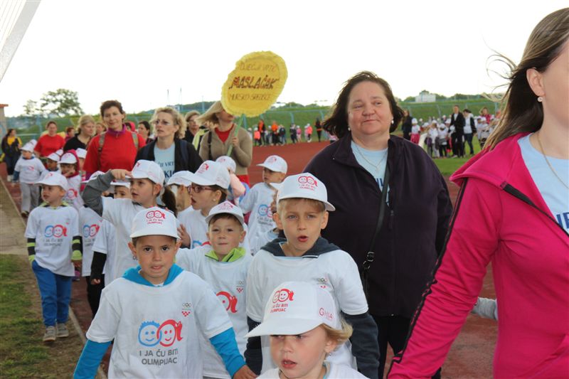 17olimpijskifestival069151852