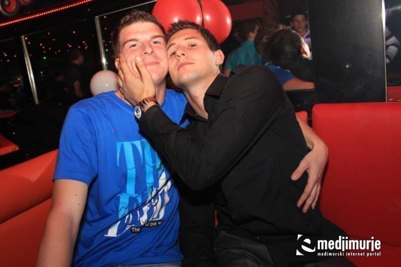 slika0026 Maraton (Subota, 8.10.2011) slika0026 Maraton (Subota, 8.10.2011)