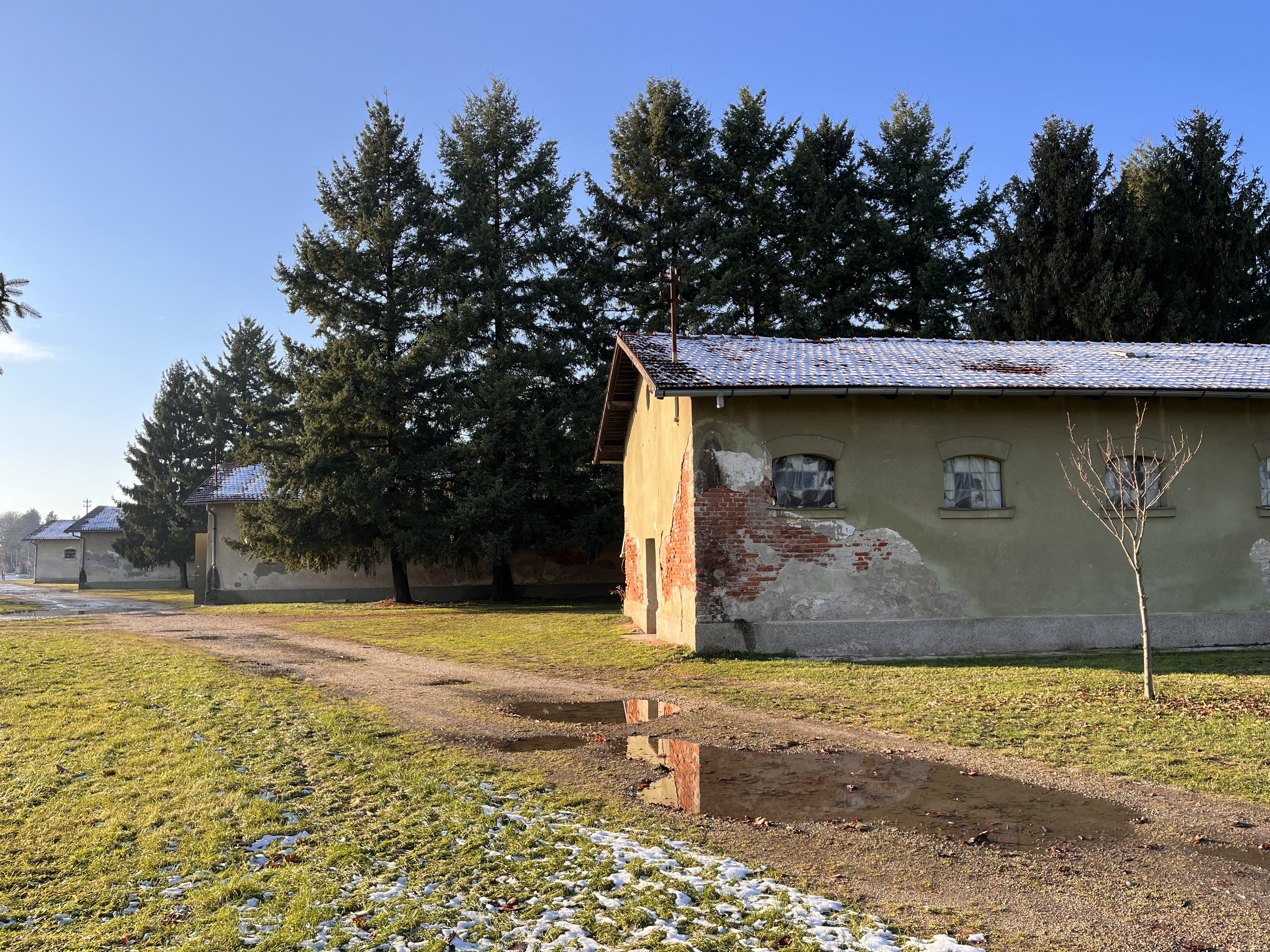 FOTO Četiri stare zgrade u bivšem vojnom kompleksu u Čakovcu bit će obnovljene