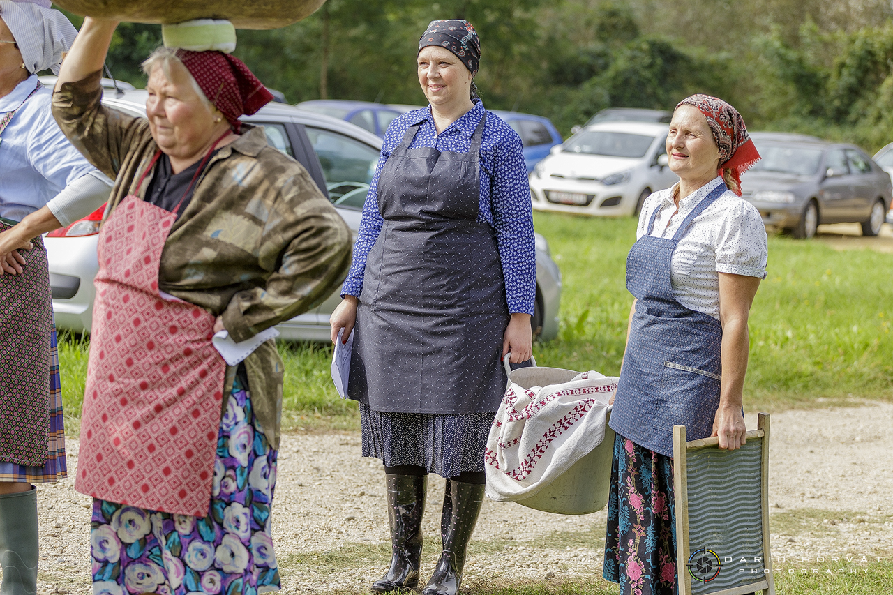 U Gardinovcu svečano otkrivena spomen-ploča posvećena seoskom pralu na potoku Trnavi