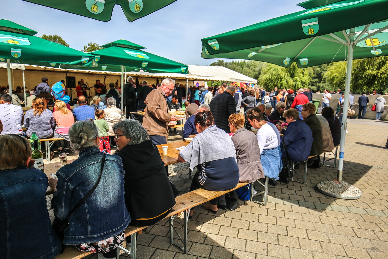 Murskim Središćem jutros se širio miris gulaša i cvijeća