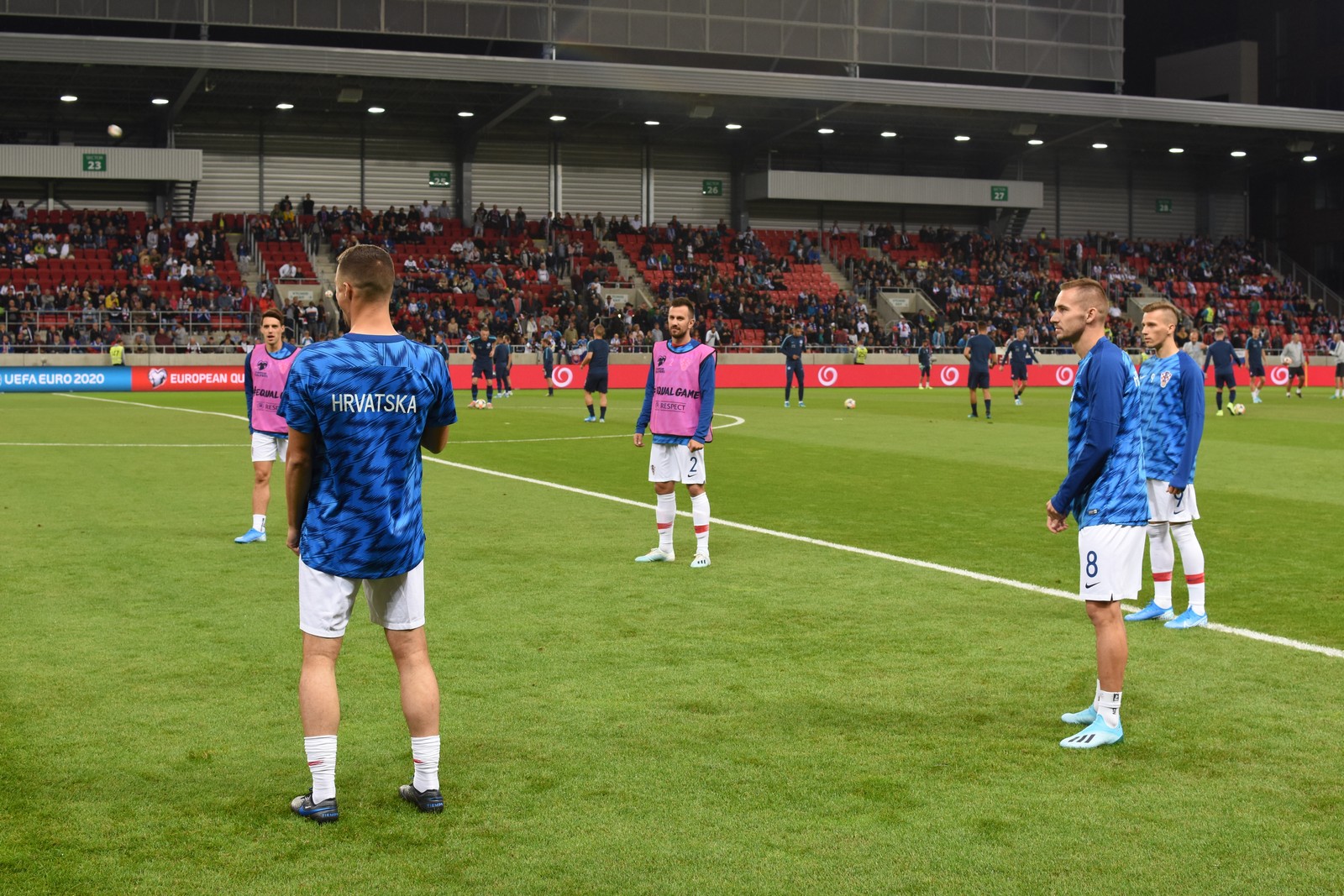 Image 3833509 (auto) Image 3833509 (auto)