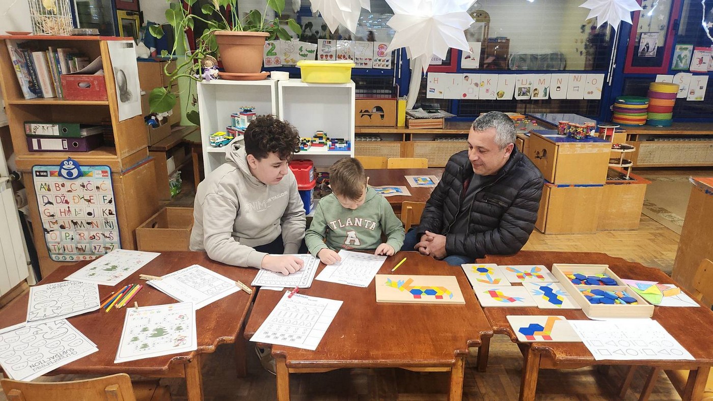 ZABAVA S BROJKAMA U vrtiću Cipelica se održala Večer matematike