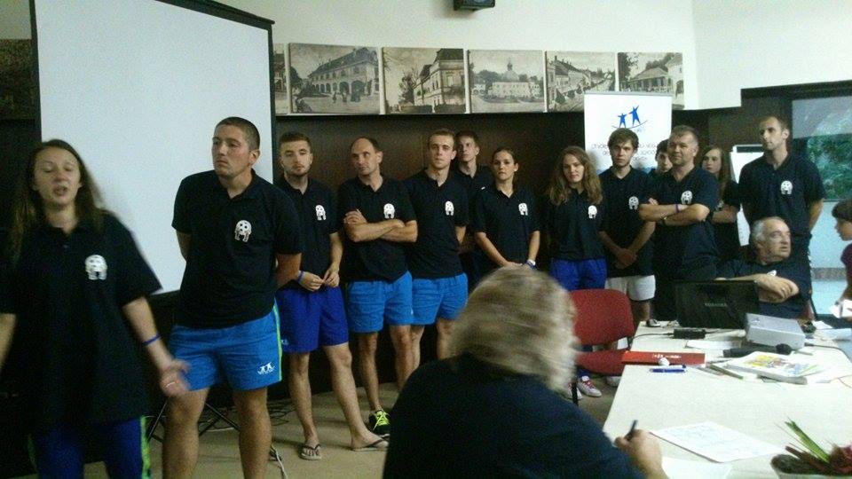 1055931451928427153439563200189