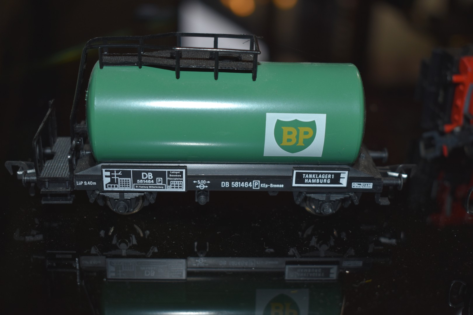 ČOVJEK KOJI VOLI VLAKOVE Josip Herman je strastveni kolekcionar i precizni majstor