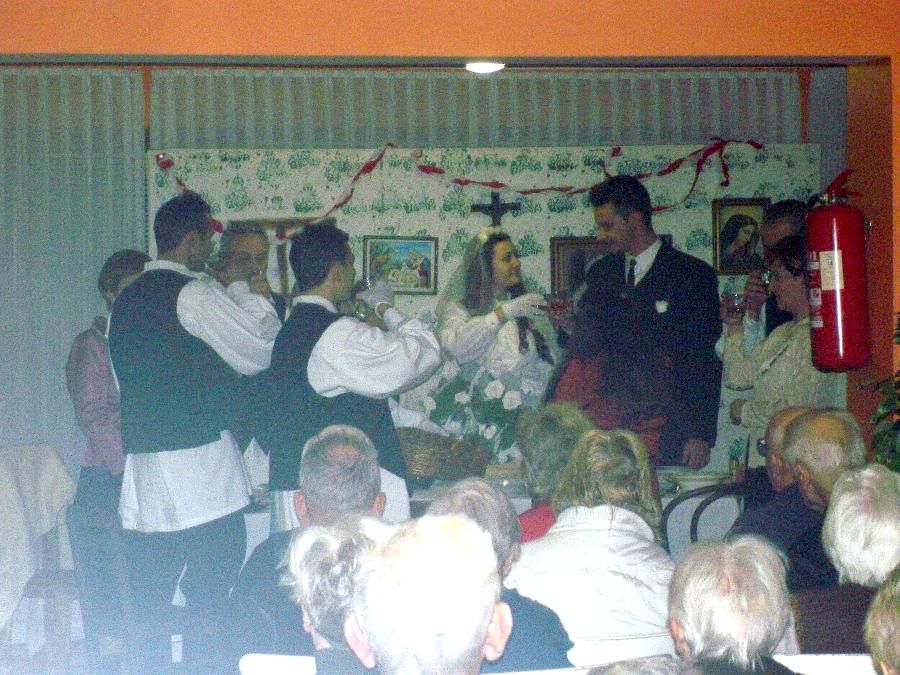 picture024319617481144